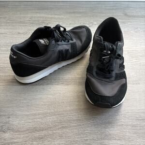 New Balance 311 Men’s Black Mesh Suede Sneakers Size 11.5